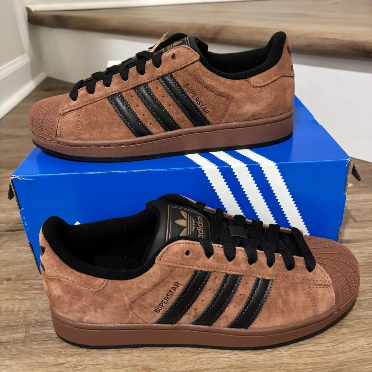 Adidas Superstar Men`s Athletic Shoes Brown Black Footwear Sneakers
