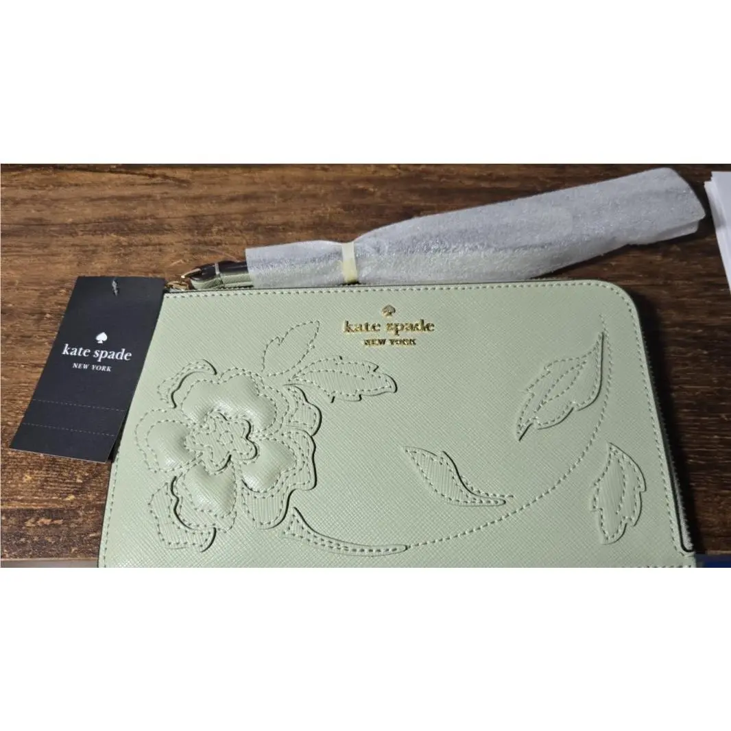 Kate Spade Lucy Floral Applique Medium L Zip Wristlet Sage Green Leather New