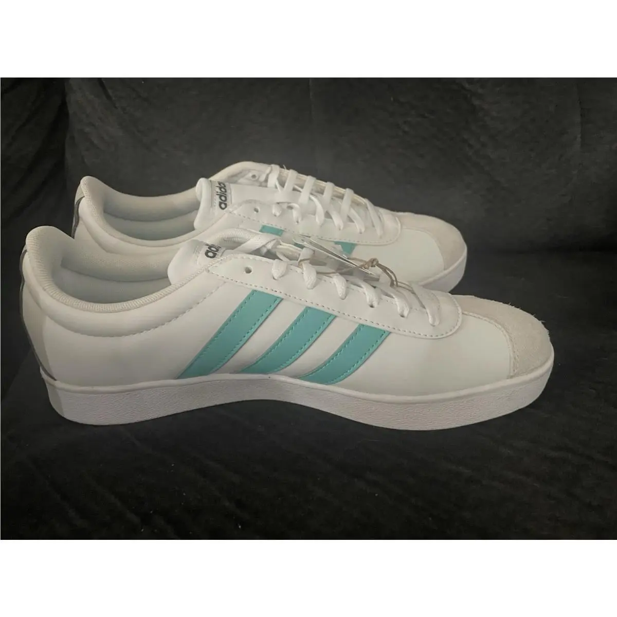 VL Court Mercedes-petronas Formula One Team JR1069 Men’s Size 10 Read by Adidas