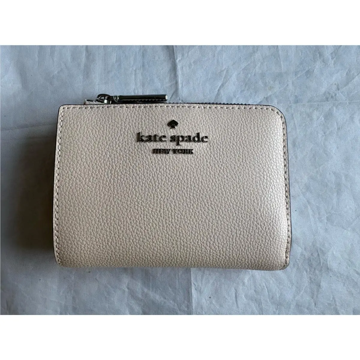Kate Spade Delicate Pebble Leather Snap Bifold Wallet KN764 Fresh Peach 651