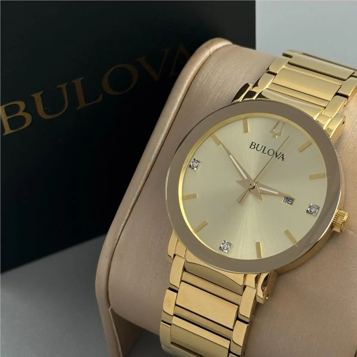 Futuro Modern 97D115 Champagne Dial Gold-tone Men`s Quartz Watch 42mm by Bulova