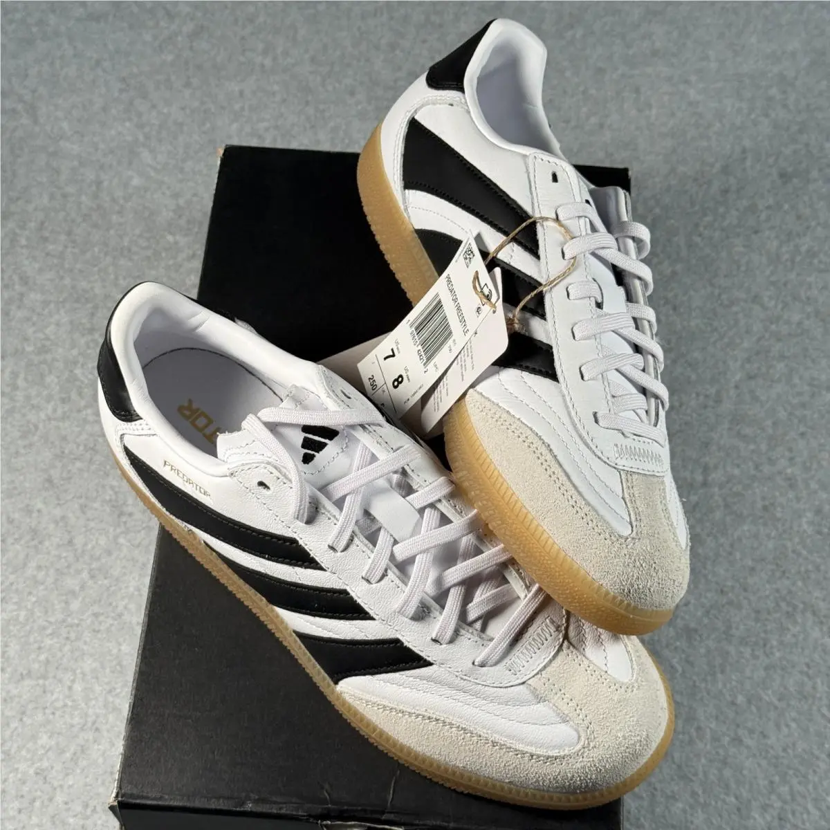 Adidas Predator Freestyle White Black Gum Men`s 7 Indoor Soccer Shoes