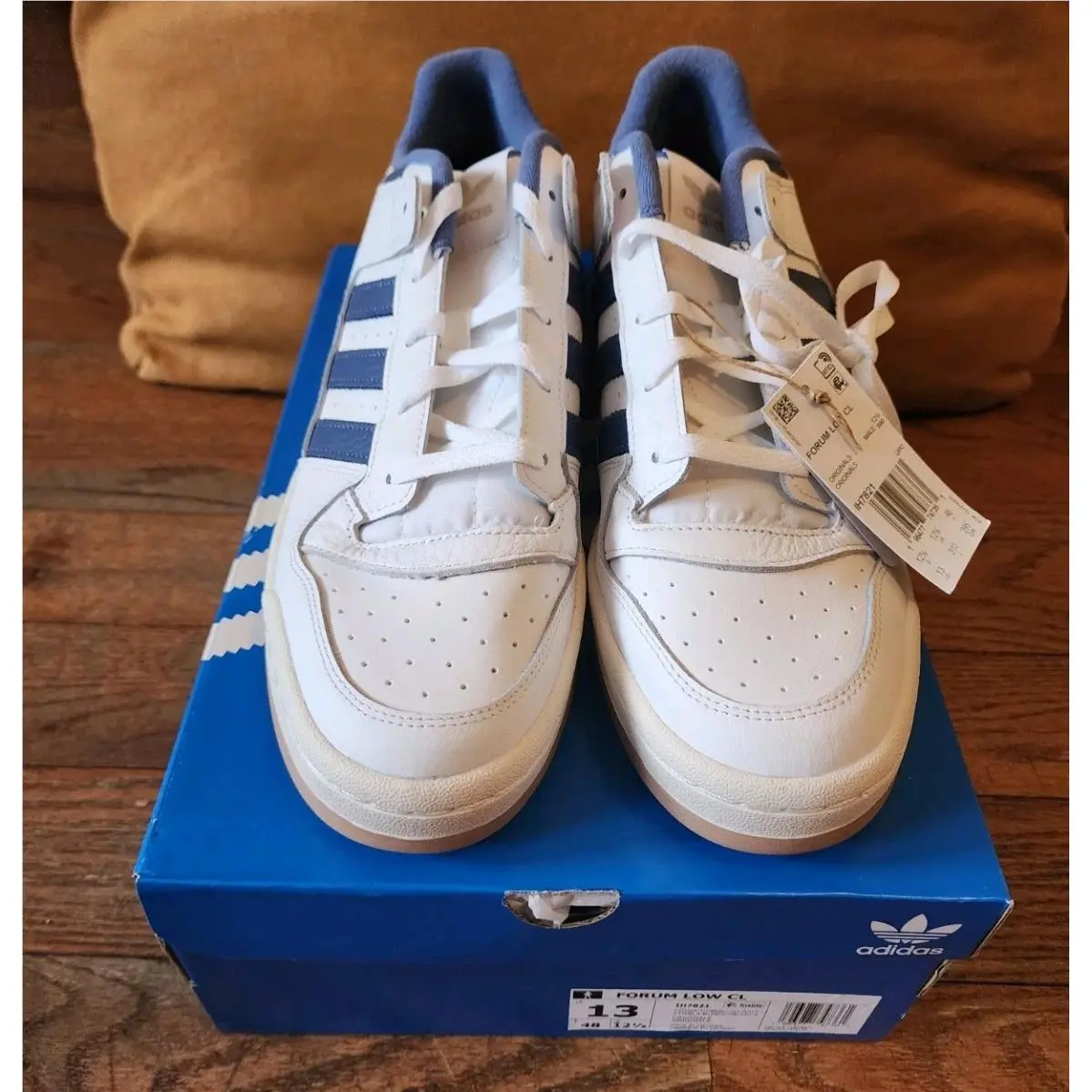 Adidas shoes - adidas Forum Low - Forum Low - IH7811 - Cloud White/Crew Blue 1