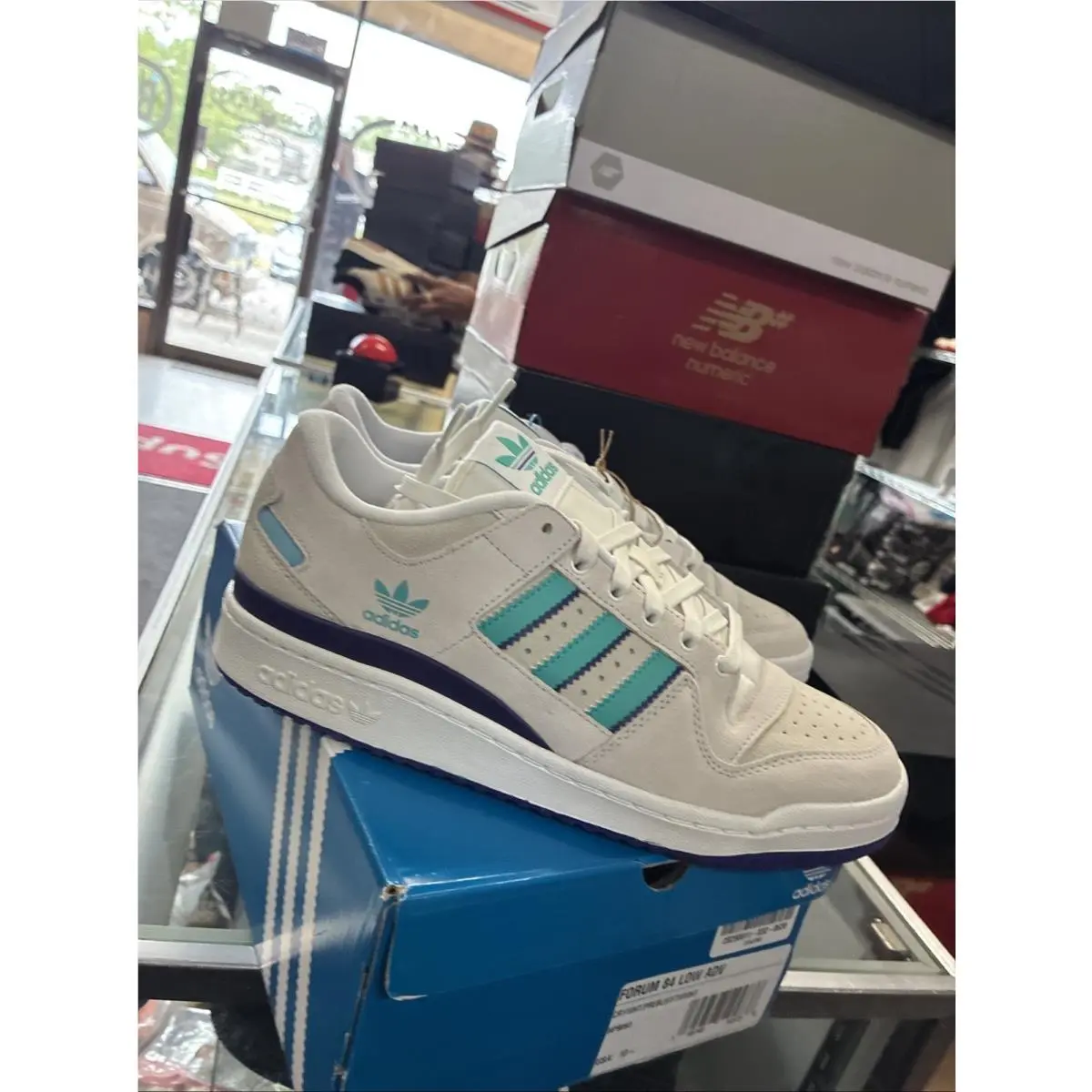 Adidas shoes - adidas Forum 84 Low - Forum Low - HP9093 - White 4