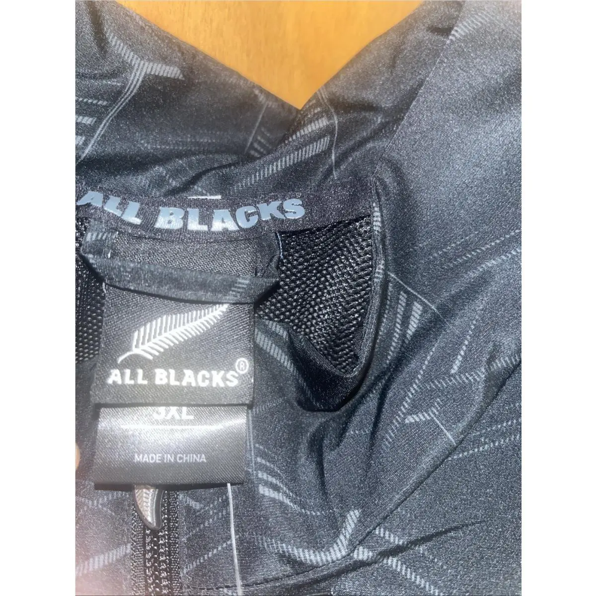 Adidas clothing - Black 3