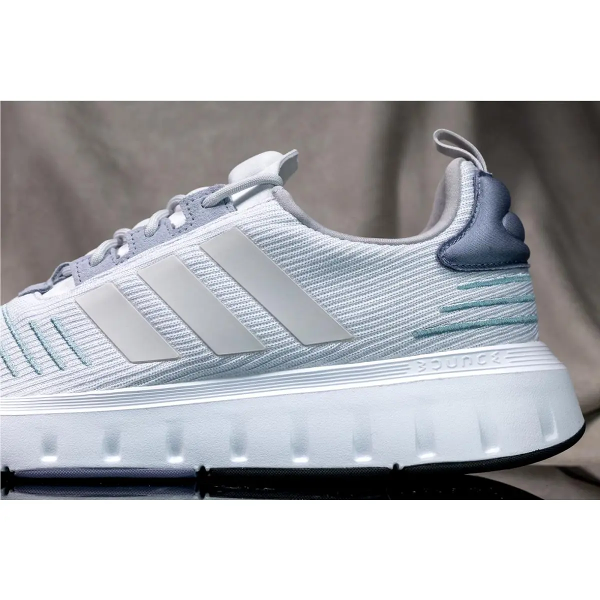 Adidas Shift Run 23 Shoes For Women US Size 10