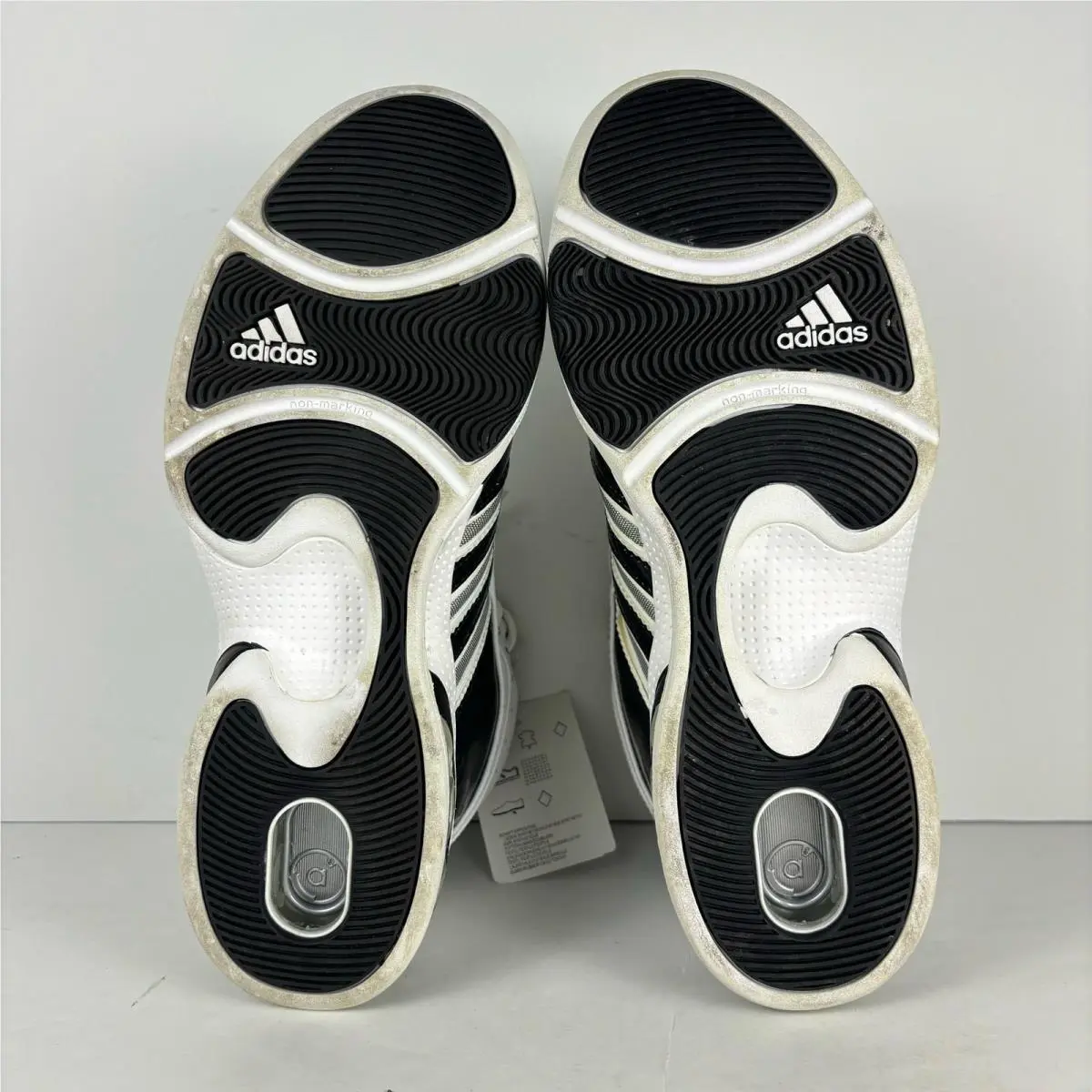 Adidas shoes - White 6