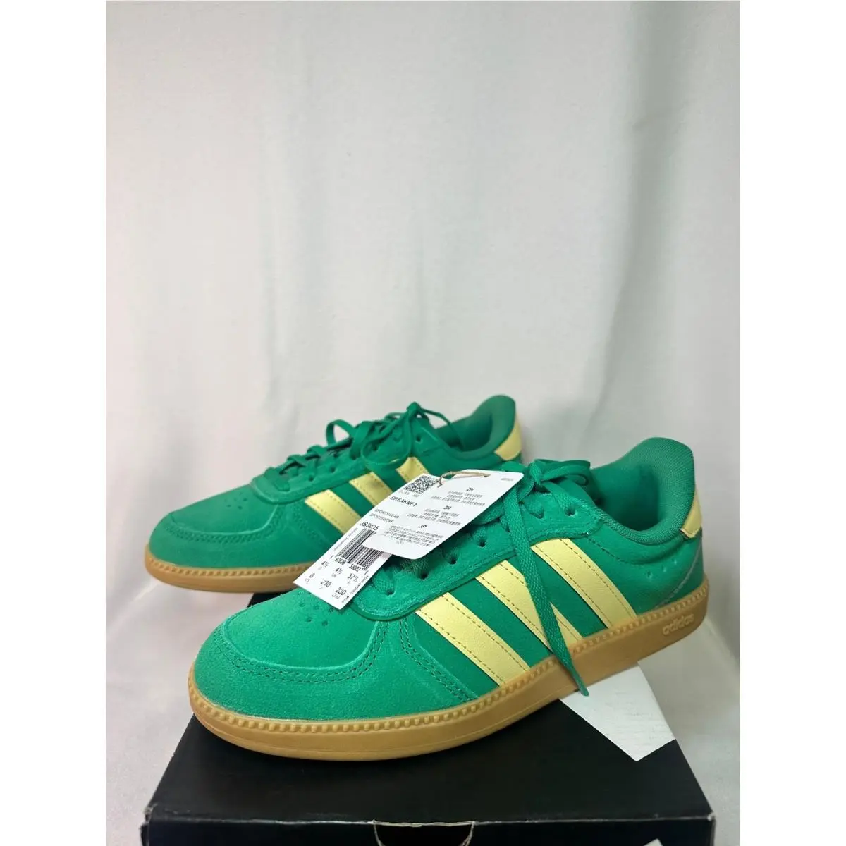 Adidas Breaknet Sleek Green Yellow Gum Retro Sneakers JS5035 Womens 6