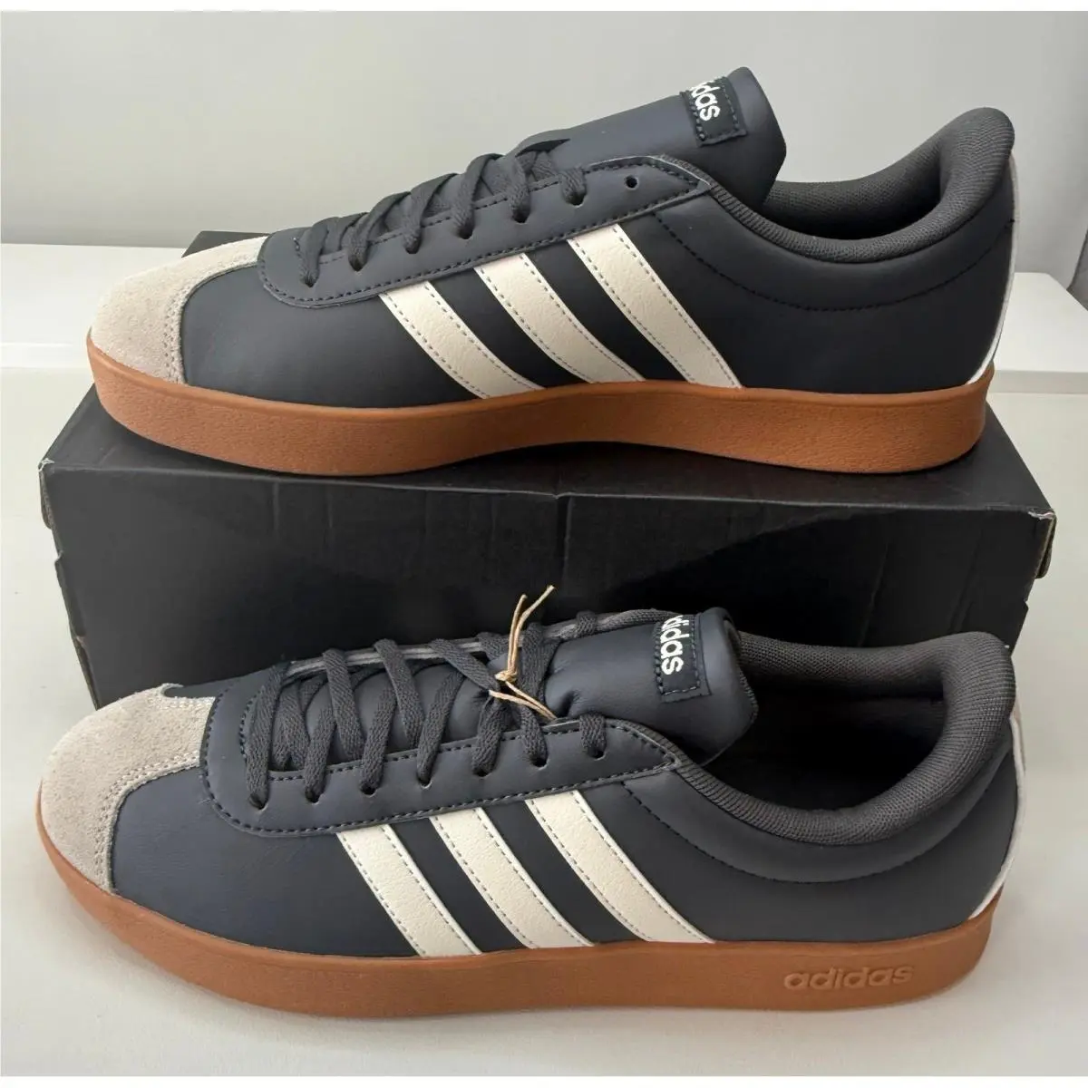 Adidas VL Court Base Mens Carbon Grey White Gum Sole Sneakers JS4115 Size 10