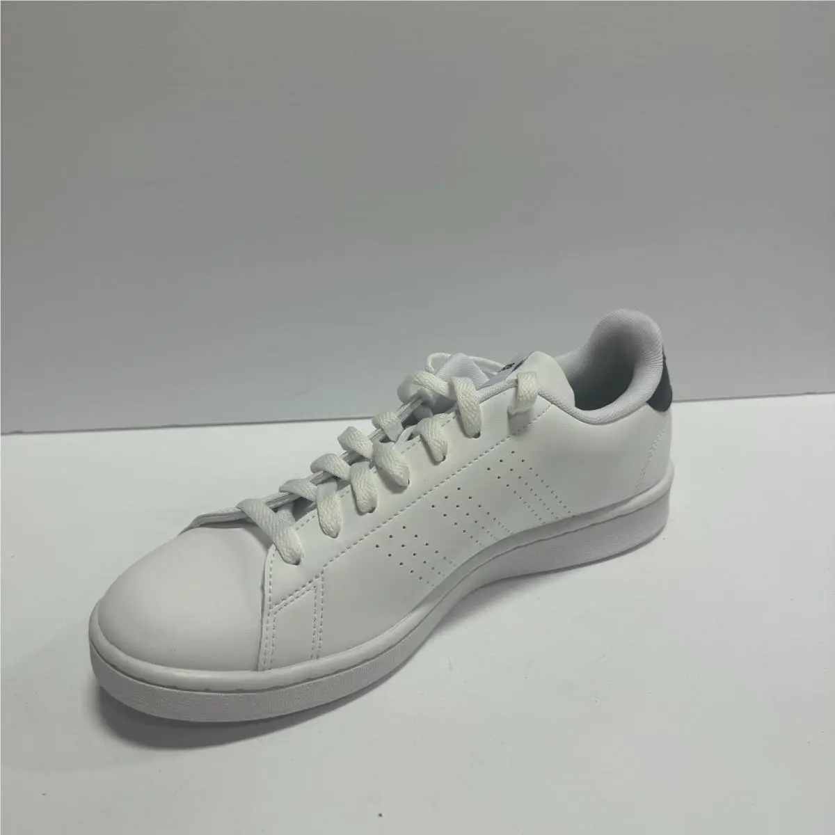 Adidas shoes - adidas Advantage - Advantage - White 0