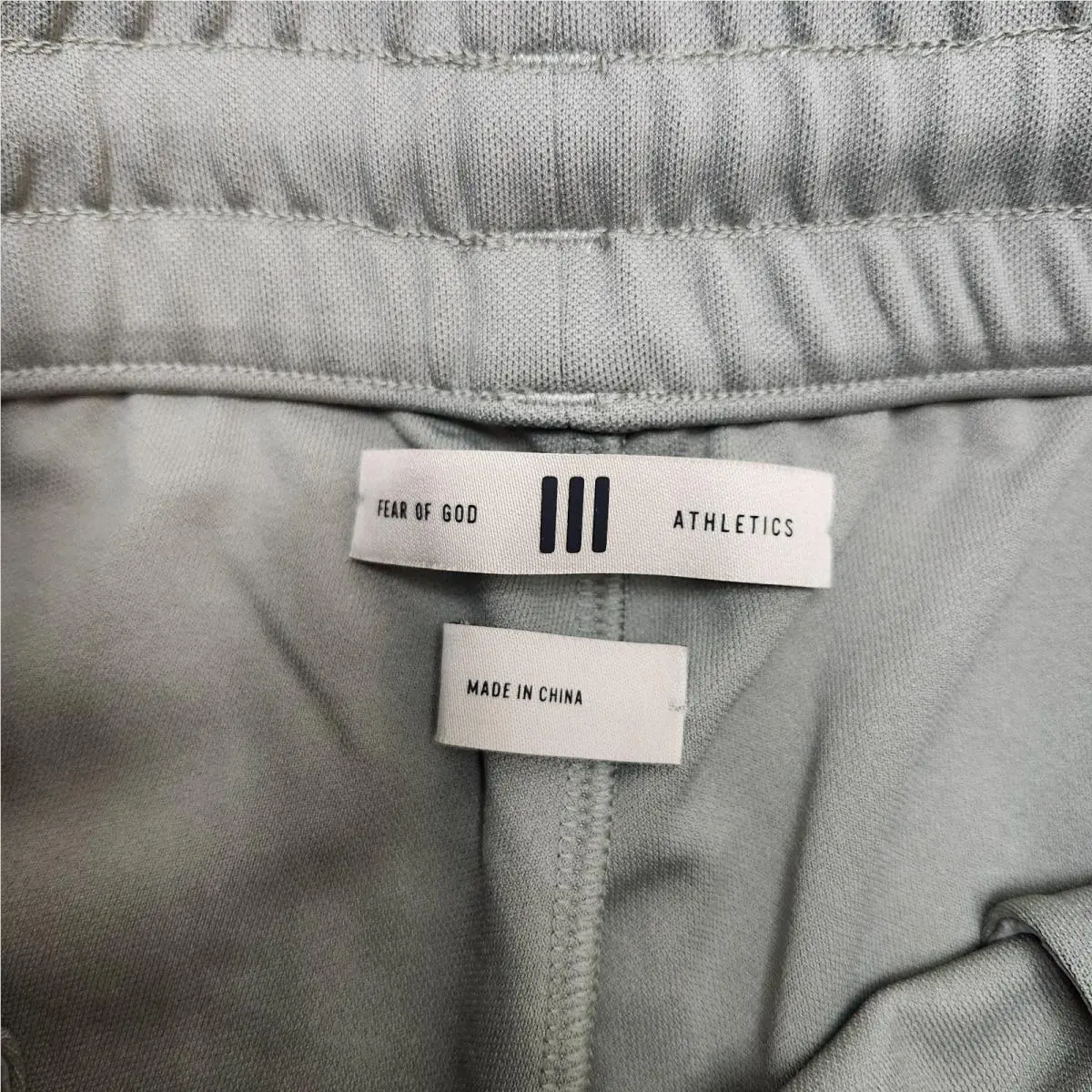 Adidas clothing - Beige 4