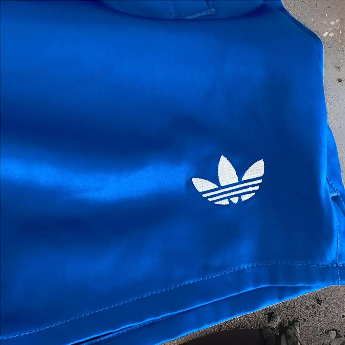 Adidas clothing - Q2 - Multicolor (UPC: 0197612027812) 0