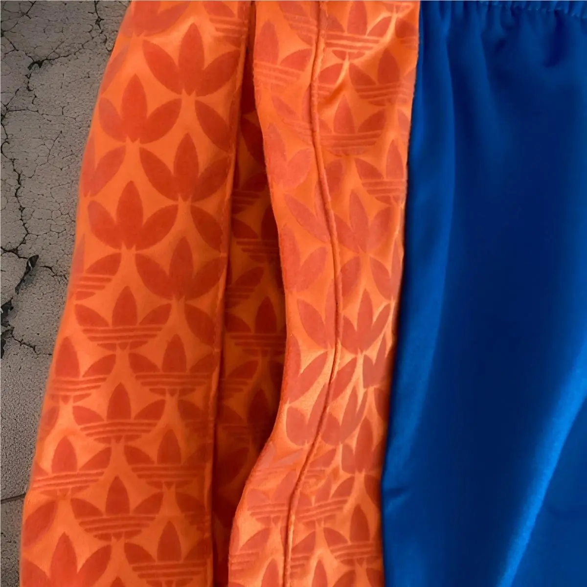 Adidas clothing - Q2 - Multicolor (UPC: 0197612027812) 4