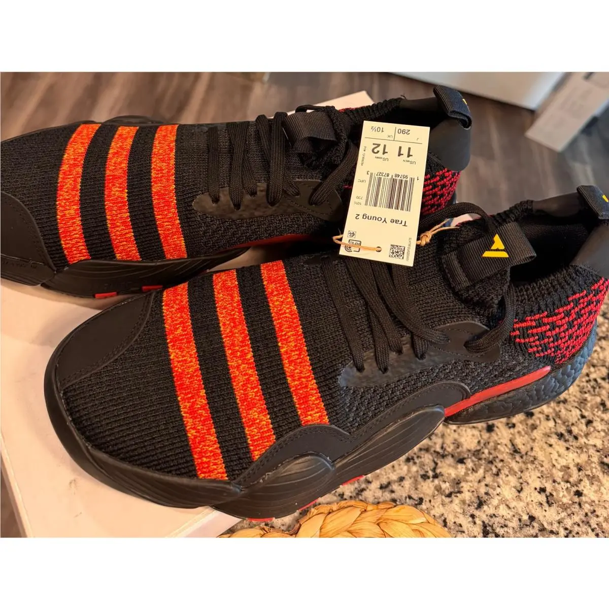 Adidas Trae Young 2 Black Red Hawks Men Size 11 Basketball Shoes