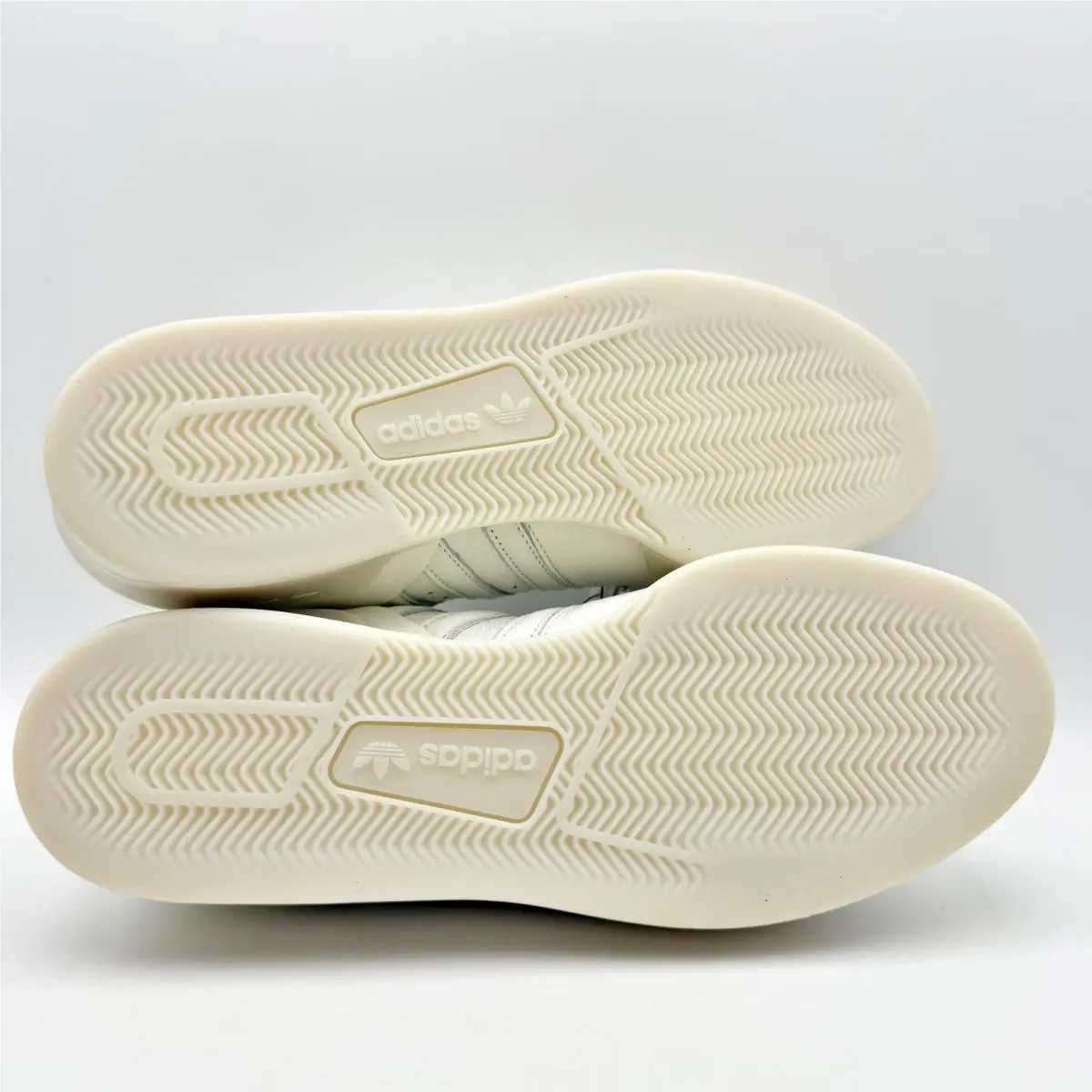 Adidas shoes - White 9