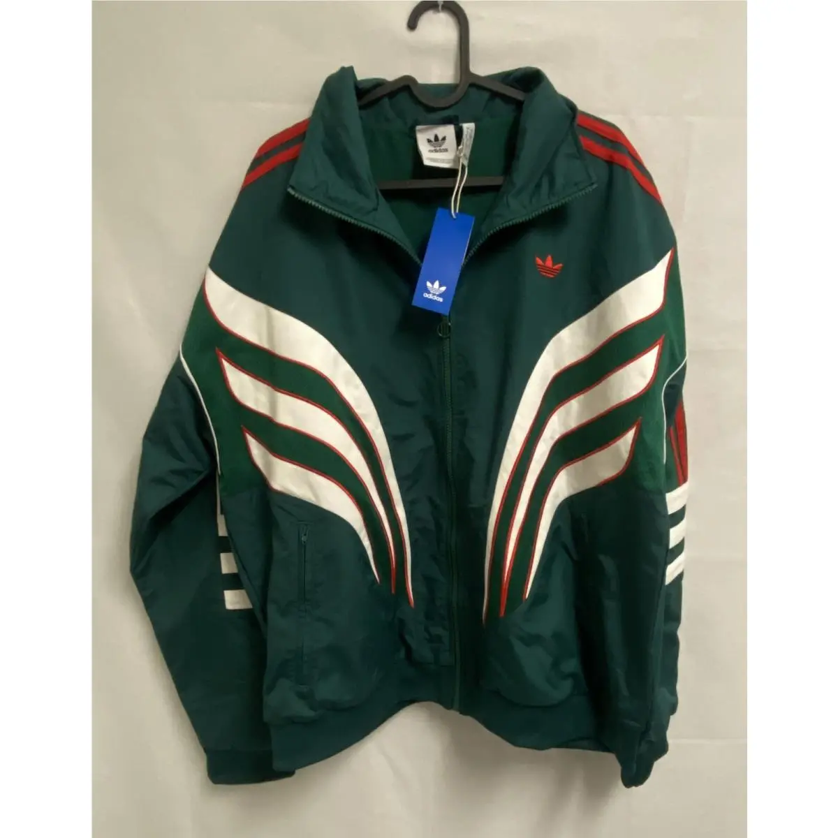 Adidas clothing - Unavailable - Unavailable - JC9948 - Green, Red, White (UPC: 196477317885) 3