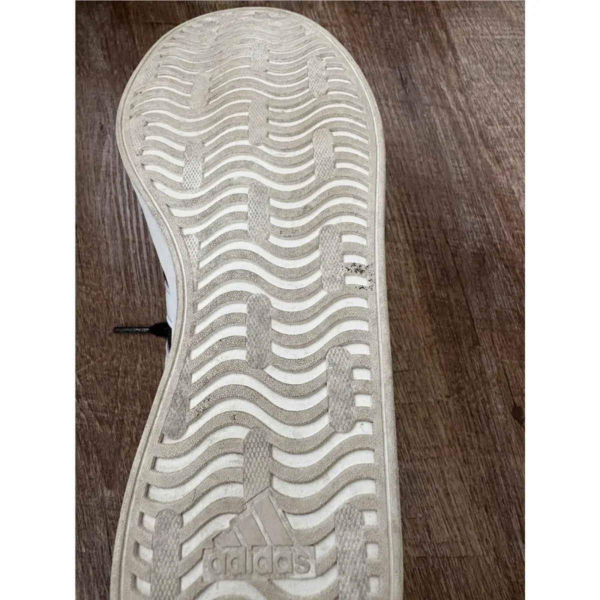 Adidas shoes - White 6