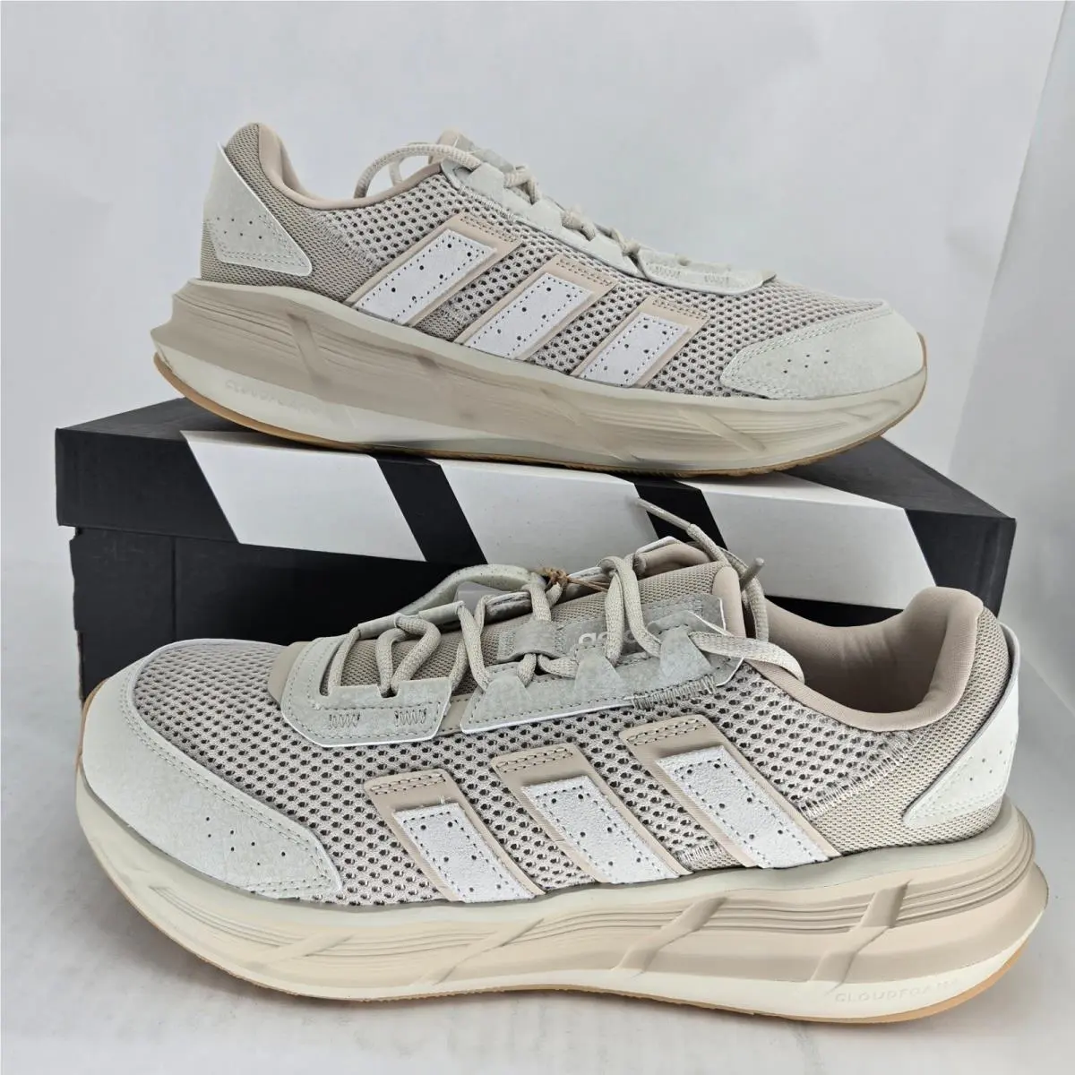 Adidas Astrastar Mens 10 Sportswear Shoes Tan White KI9249 Cloudfoam Sneakers