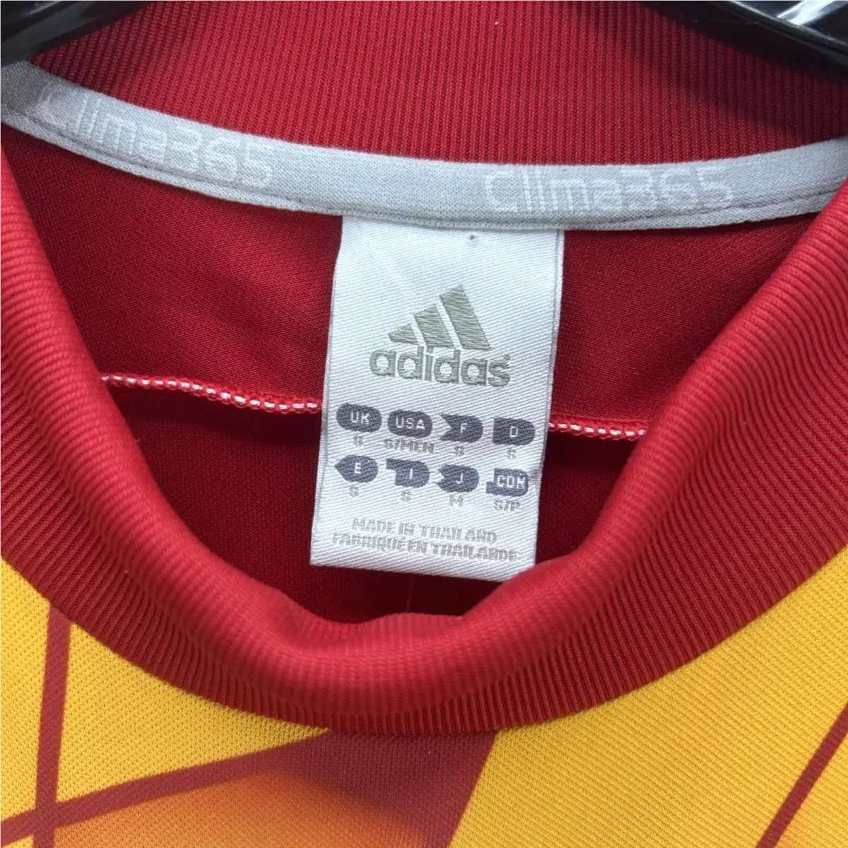 Adidas clothing - Yellow 0