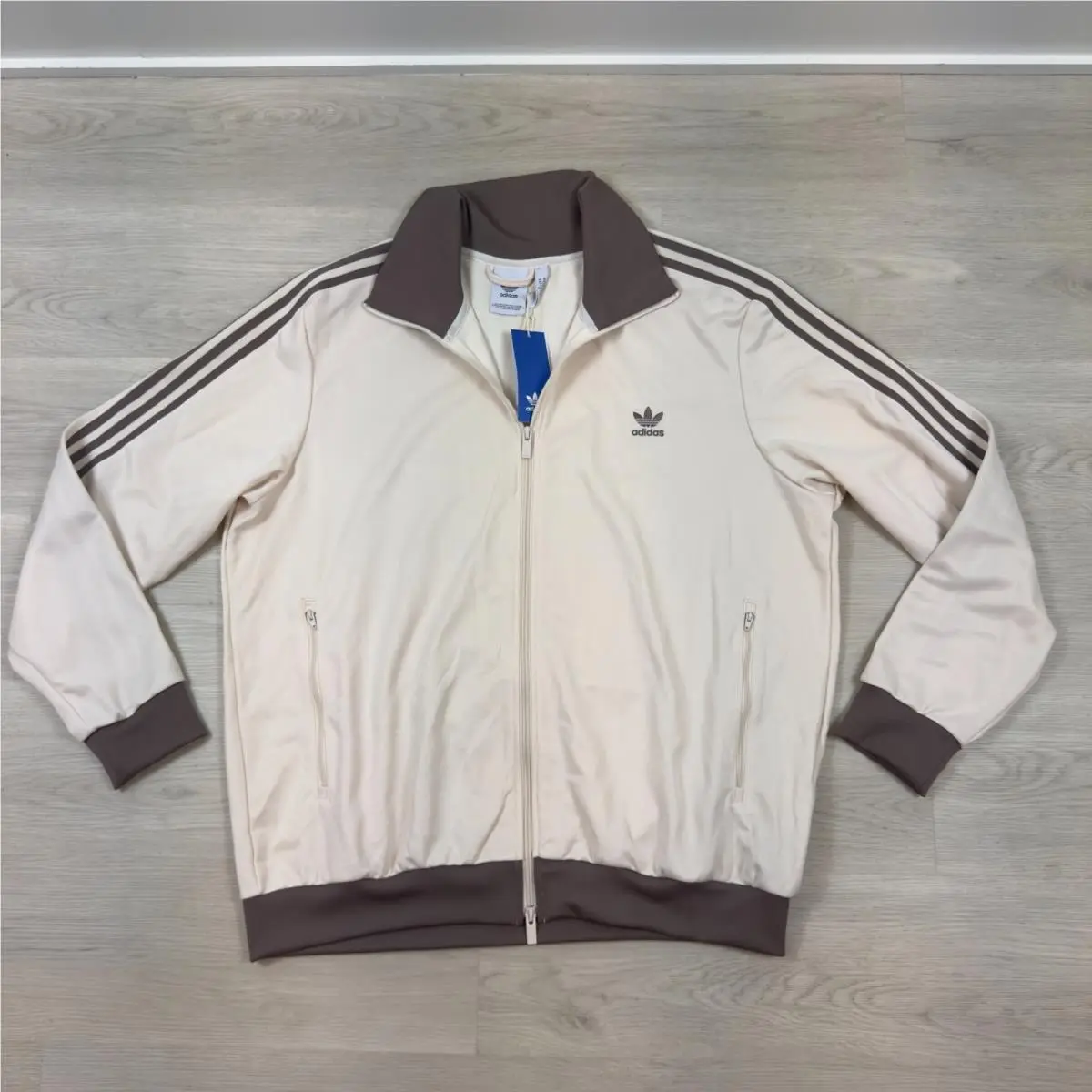 Adidas clothing - Adidas Beckenbauer - Beckenbauer - JP2522 - Ivory (UPC: 196475062442) 1