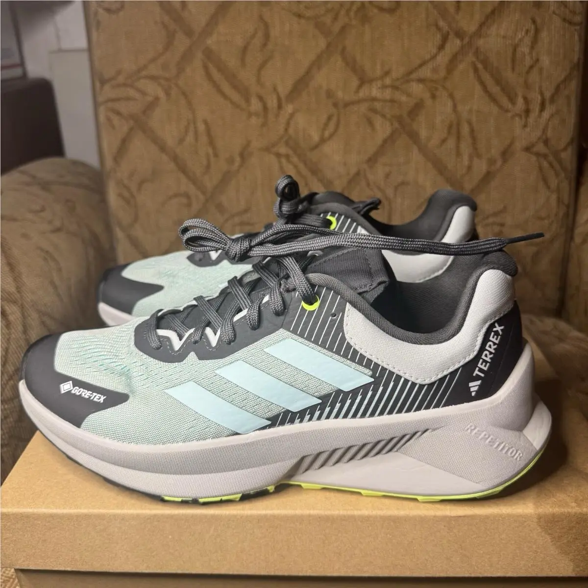 Terrex Soulstride Flow Men’s Running Shoe All Terrain Hiking Sneaker 8.5 by Adidas