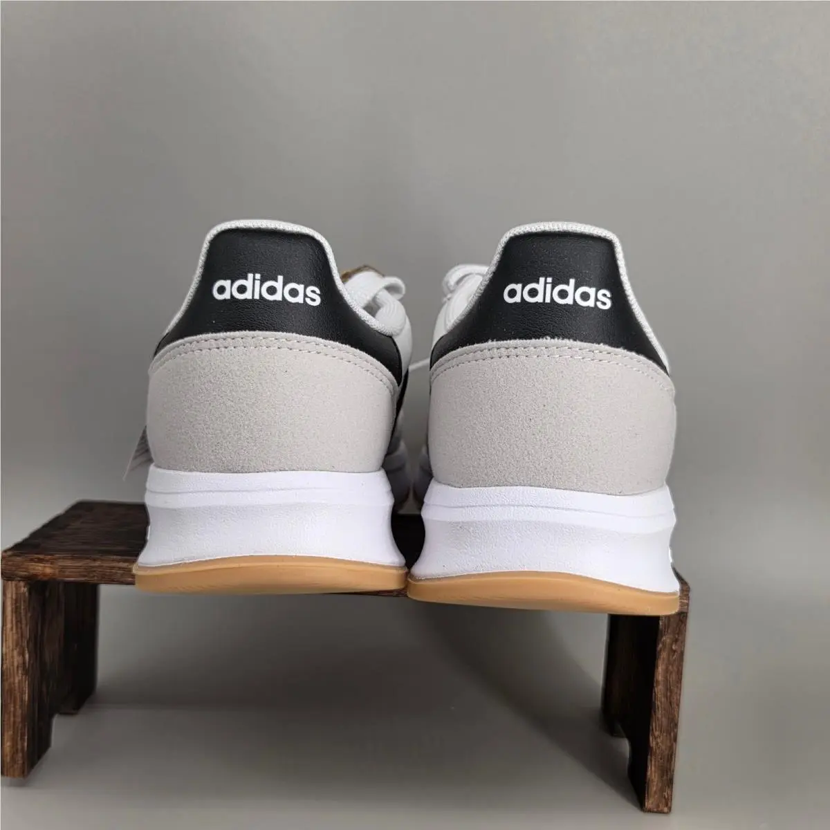 Adidas shoes - Run 70s 2.0 J - Run - White 4
