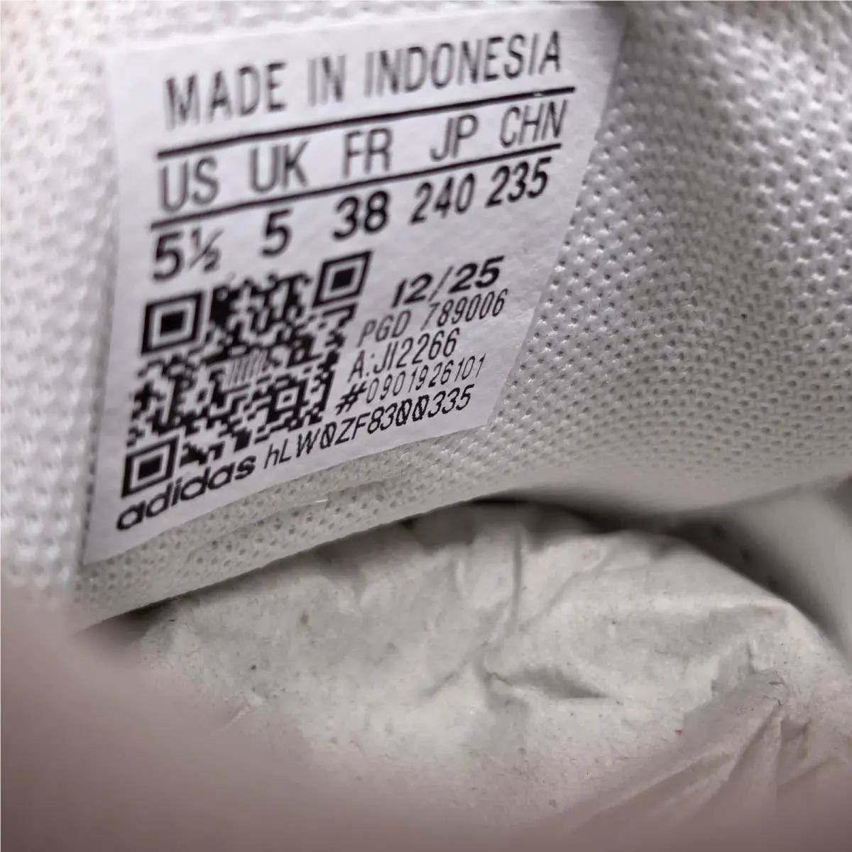 Adidas shoes - Run 70s 2.0 J - Run - White 6