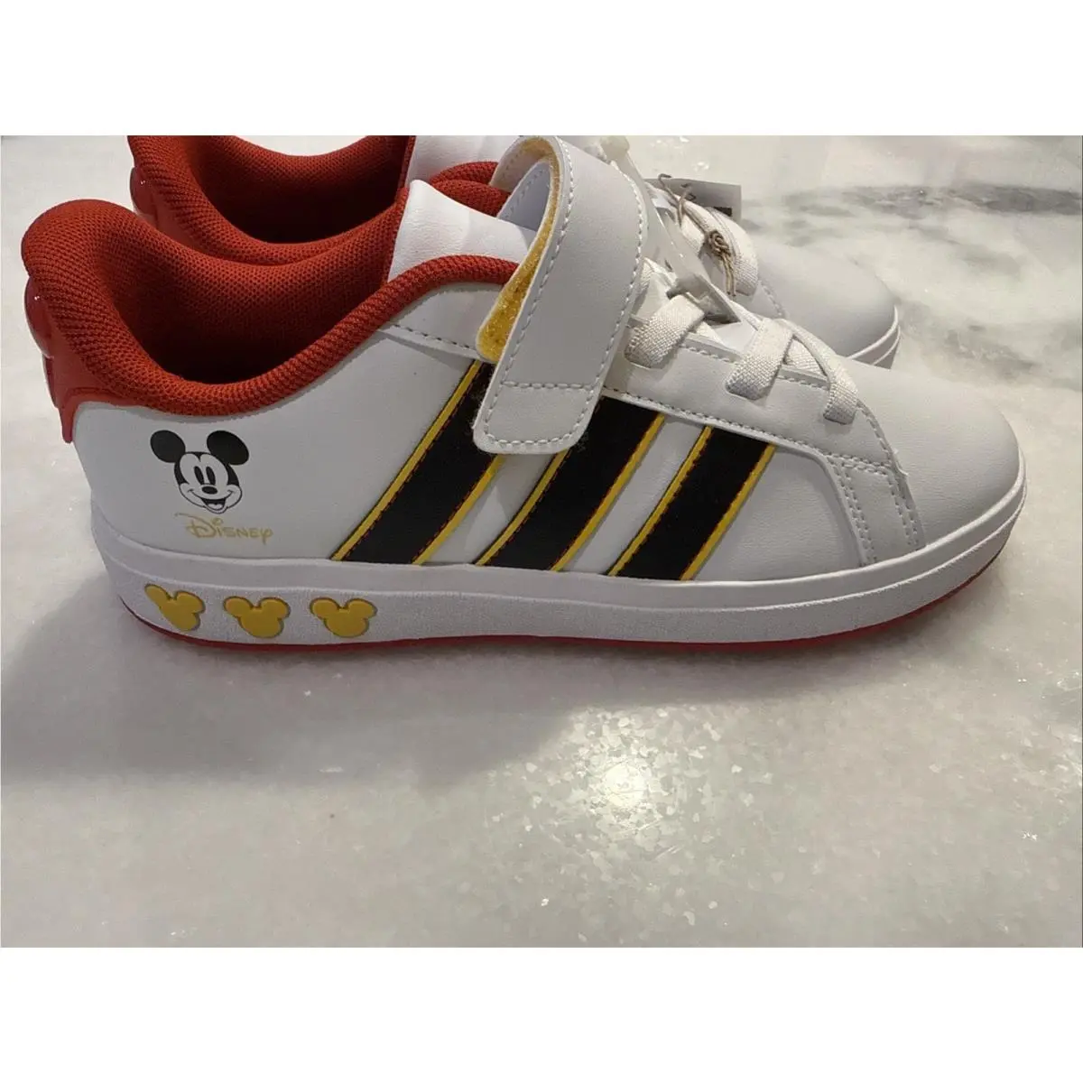 Adidas Grand Court Mickey Kids Size 4 White Black Red Disney Sneakers JQ8067