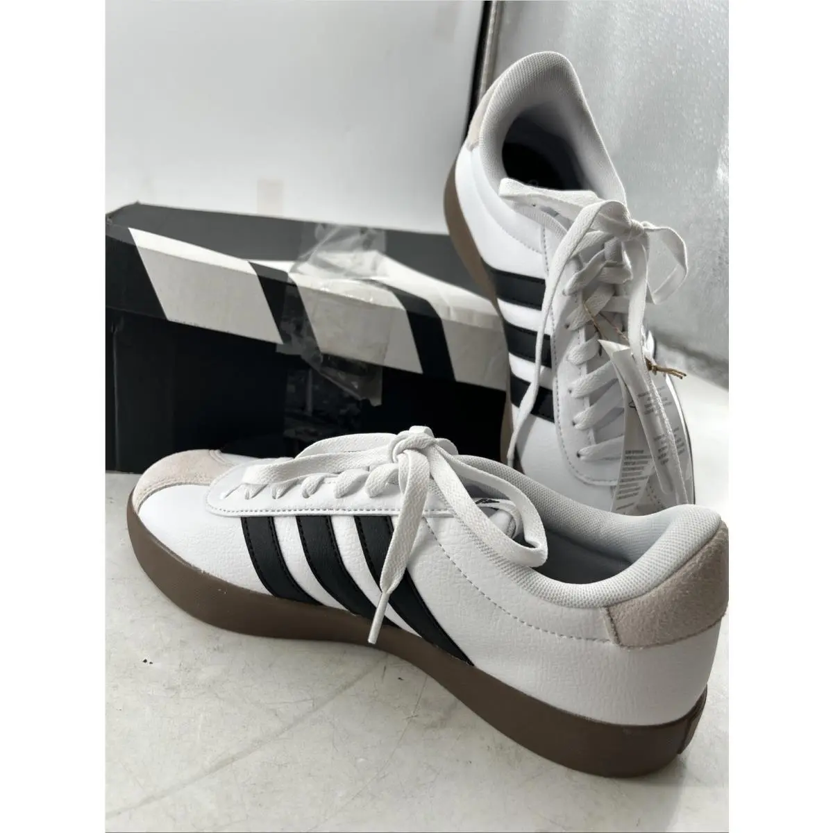 Adidas VL Court 3.0 Shoes Size 9 Women’s lD6285 A812