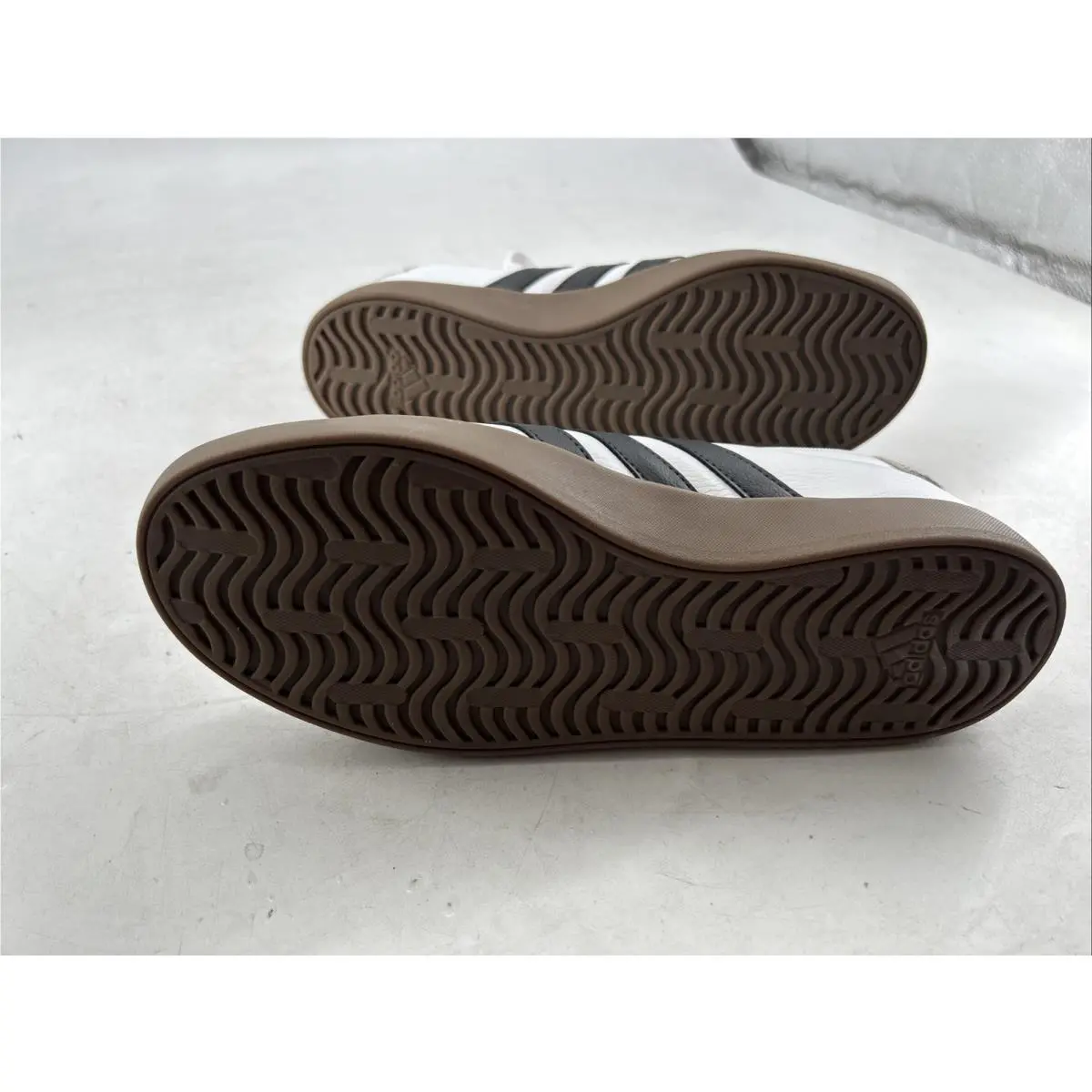 Adidas shoes - adidas Vl Court - Court - lD6285 - White/Black/Gum 2