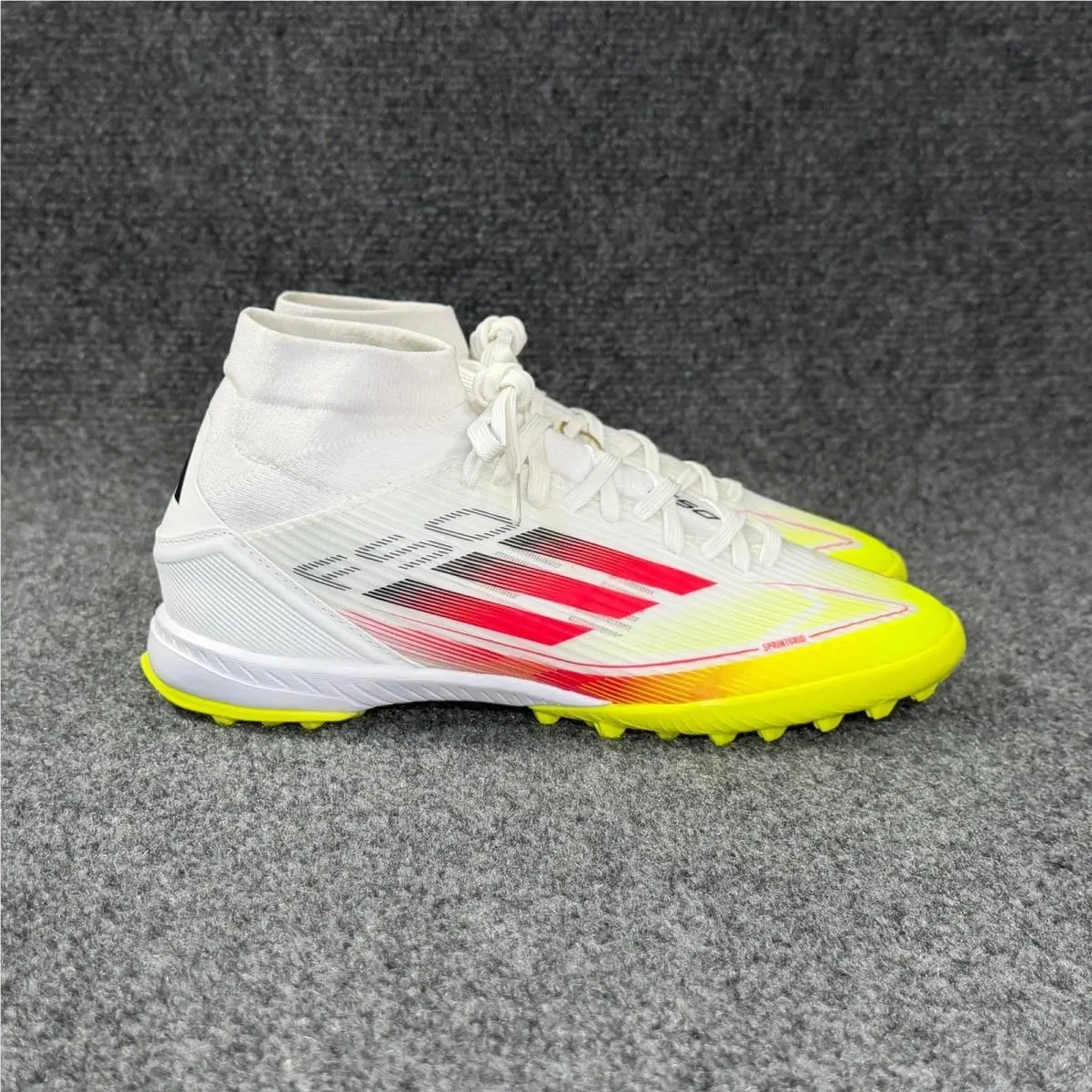 Adidas F50 League Mid Cut TF Turf Soccer Cleats Women`s 6.5 Solar Pack White Run