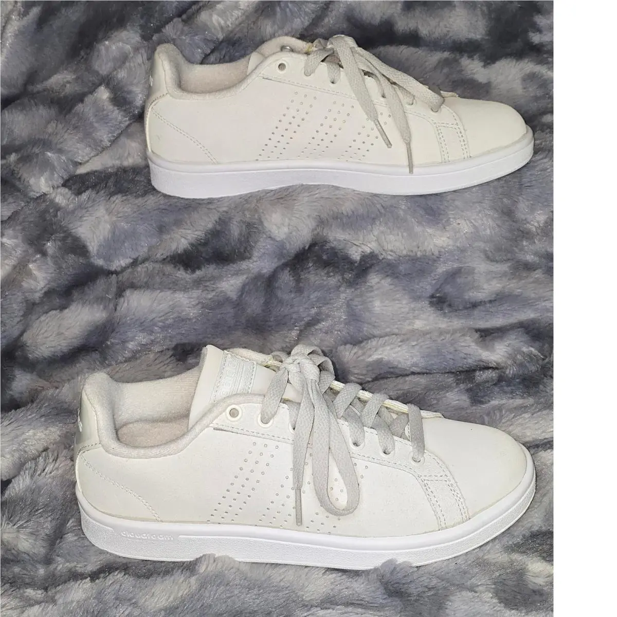 Adidas Advantage Cloudfoam Women`s Cream/gray Suede CG5827 Size 6.5