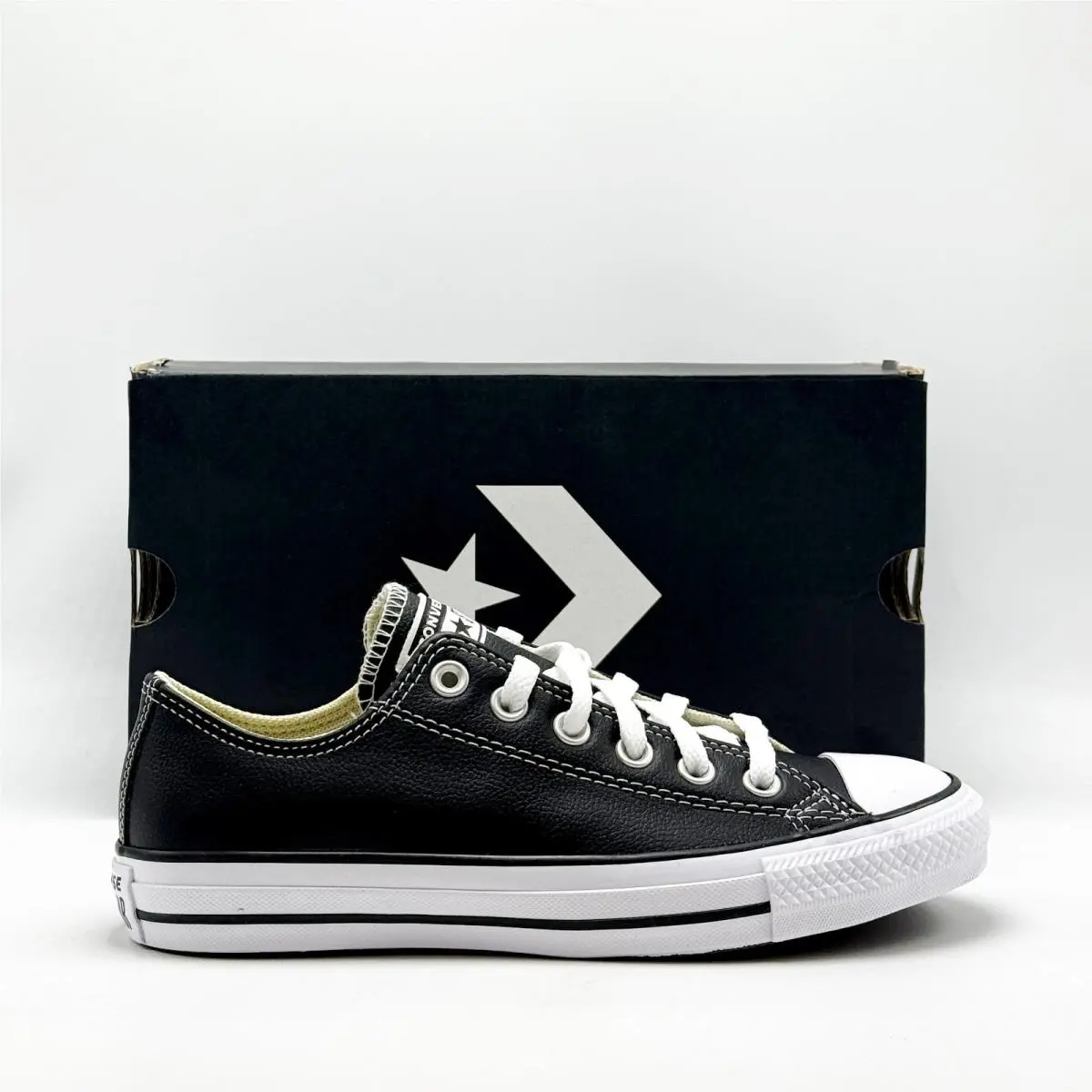 Unisex  Chuck Taylor All Star Low Leather Black 132174C by Converse