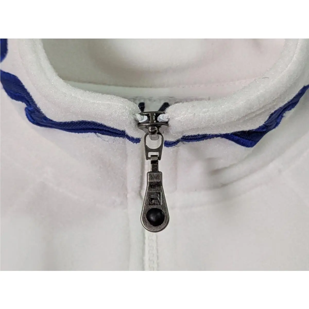 Fila clothing - White 6