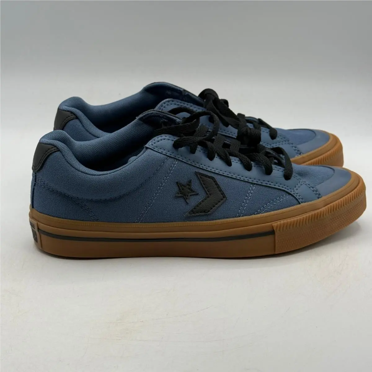 Sport Casual Ox Shoes Unisex Size 8 Blue Black Casual A13224C by Converse