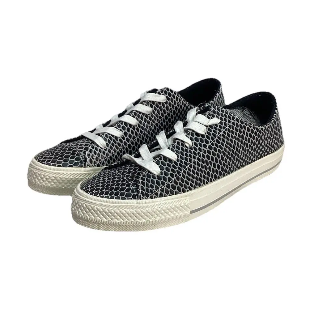 Gemma OX Woman’s Size 7 US Black/ Mouse/ Egret by Converse