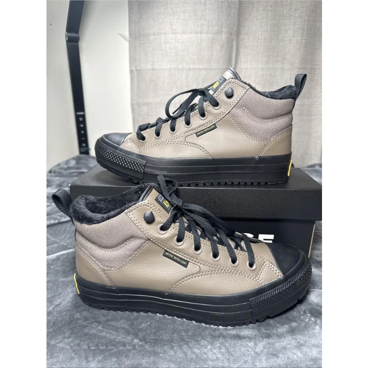 Ctas Malden Street Boot Mid Mens Size 9 Taupe Water Repellent Sneaker by Converse