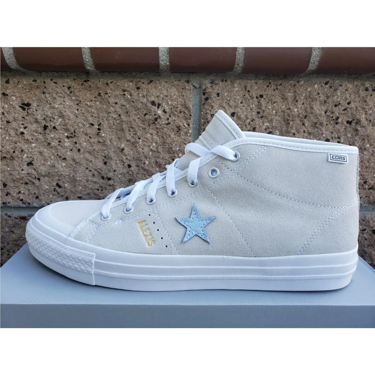 Alexis Sablone One Star Pro Mid Vintage White 171326C Men`s Size 12 by Converse