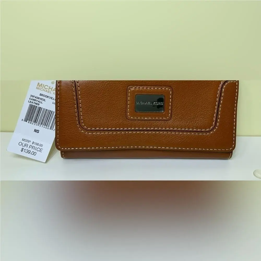 Kors Brookville Carry All Leather Wallet