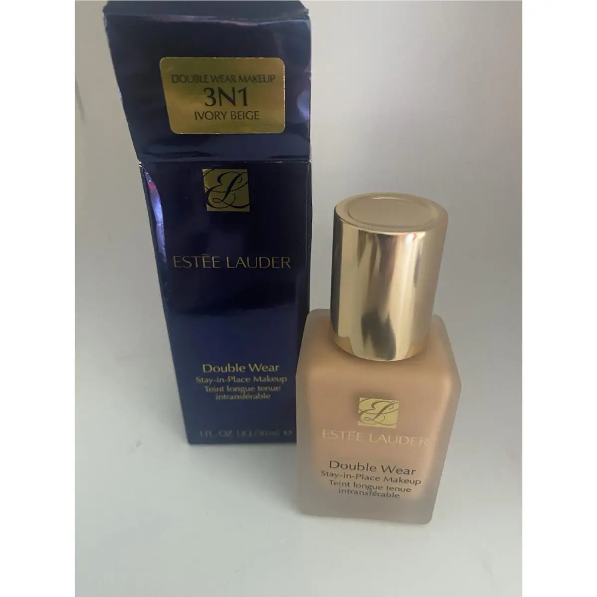 Estee Lauder Double Wear Stay In Place Makeup -3N1 Ivory Beige by Estée Lauder