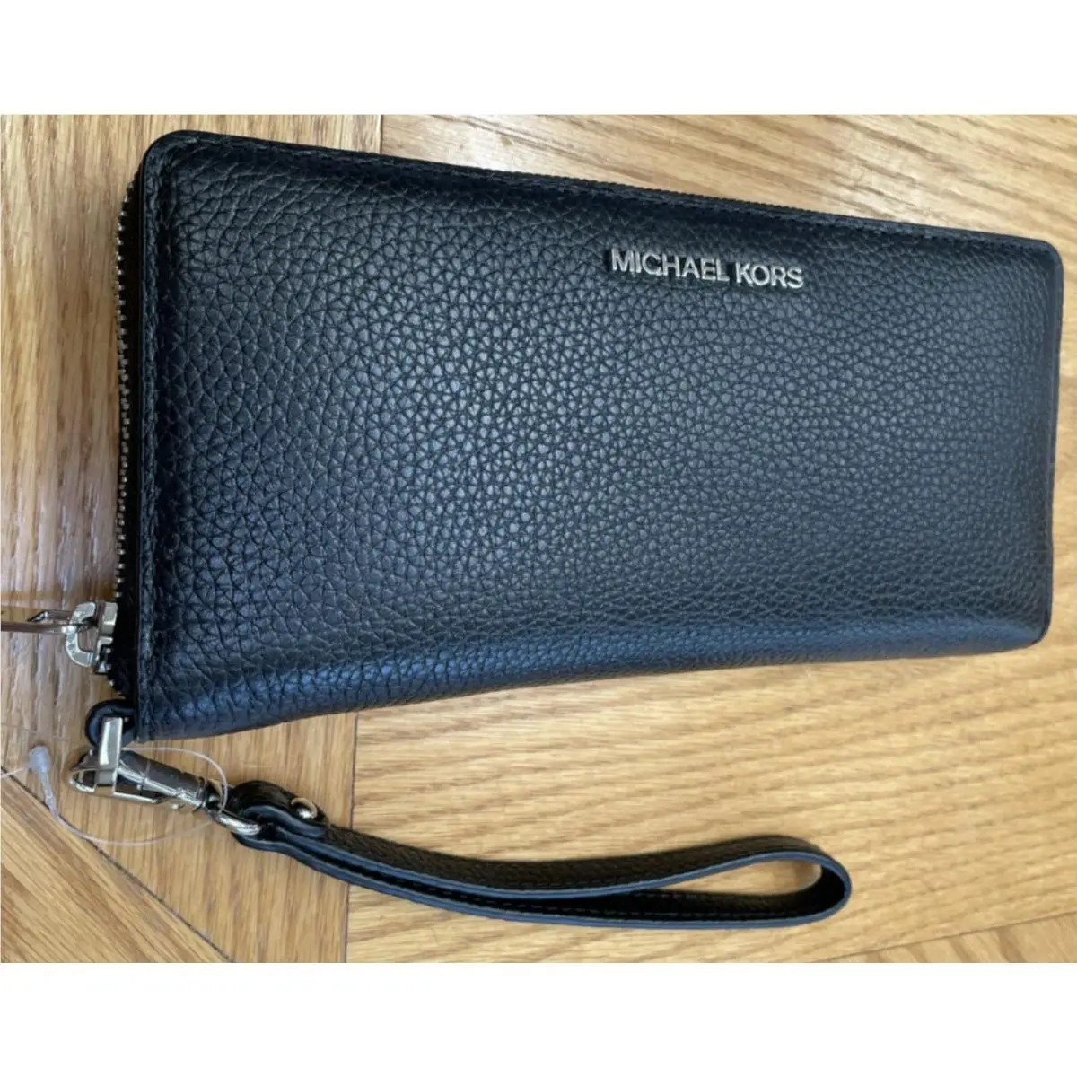Jet Set Travel Black Pebbled Leather Wristlet Coin Money Wallet by Michael Kors