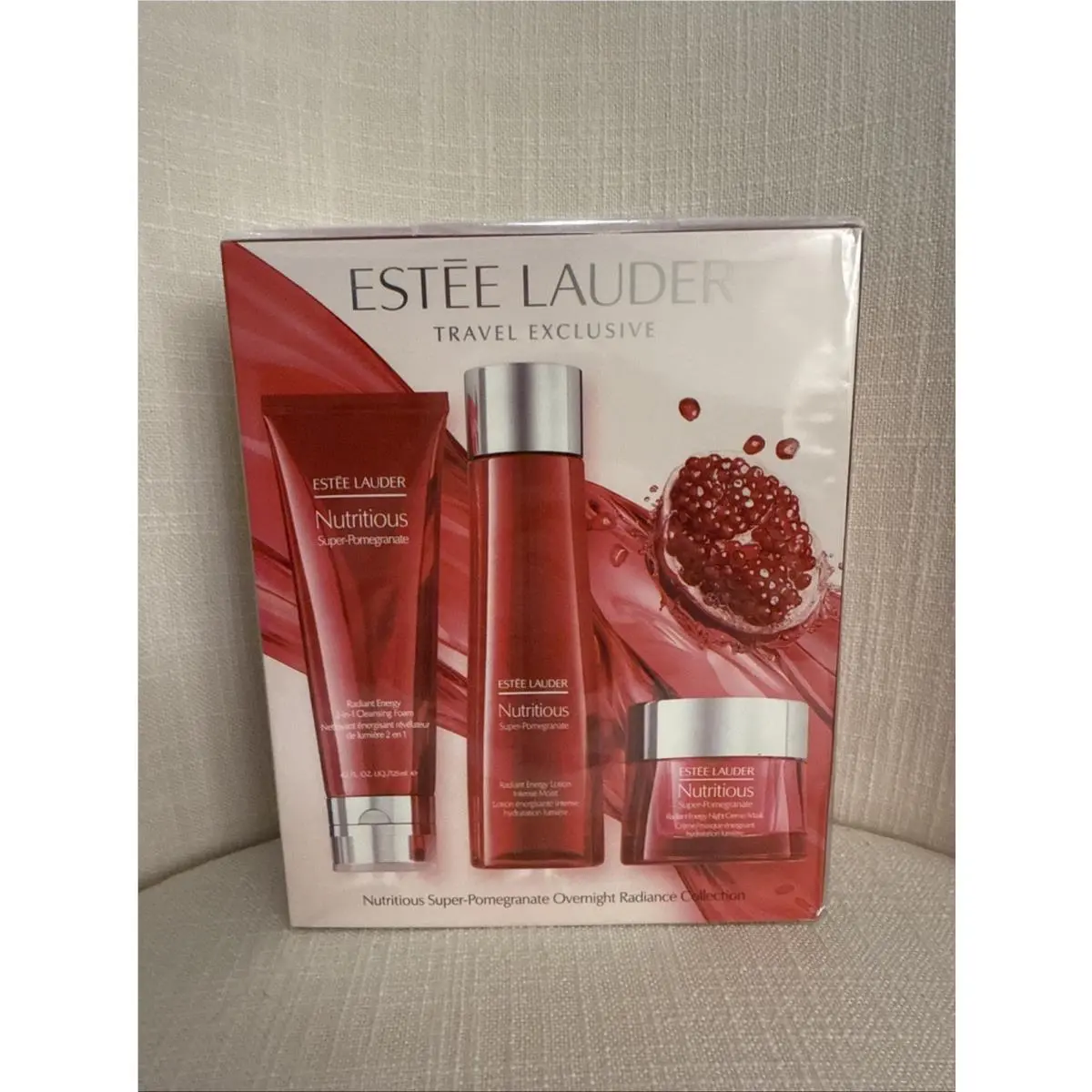 Estee Lauder Nutritious Super-pomegranate Recharge Your Radiance Gift Set by Estée Lauder