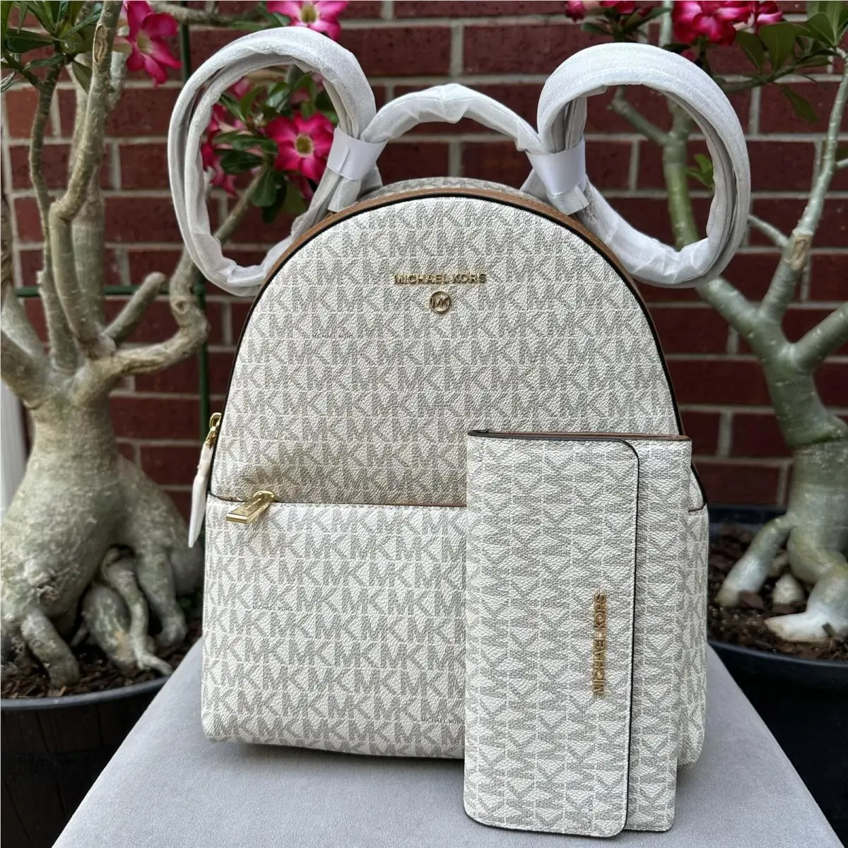 Valerie Medium Backpack and Wallet Vanilla MK Signature by Michael Kors