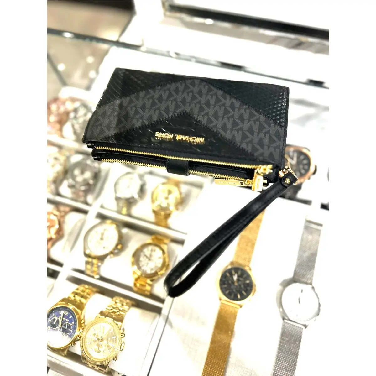 Michael Kors MK Wristlet Credit Card Phone Holder Wallet Black Double Zip Clutch