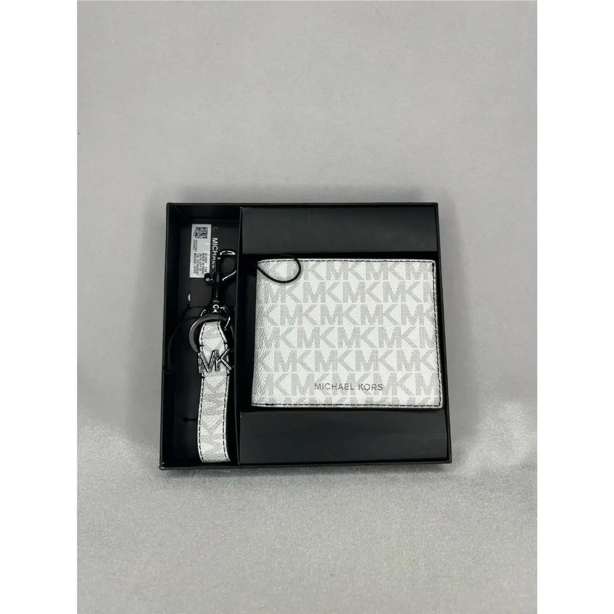 Wallet Mens White Leather Logo Bifold Strap Gift Set 36T4LGFF1B by Michael Kors