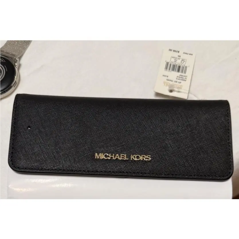 Michael Kors Jet Set Travel Large Trifold Leather Wallet Black / Gold