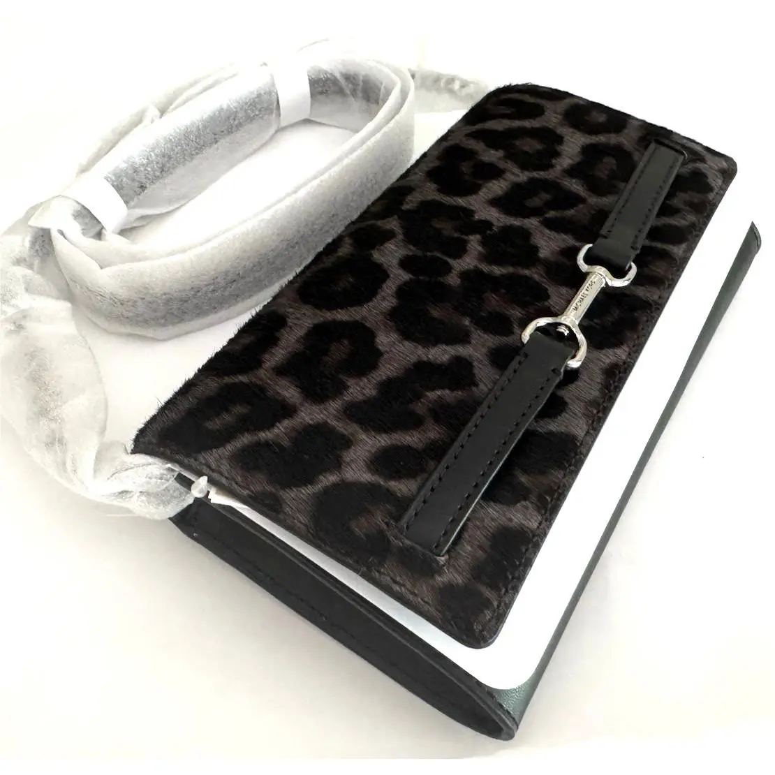 Michael Kors Carson Large Wallet Clutch Chain Crossbody Bag Black Grey Leopard