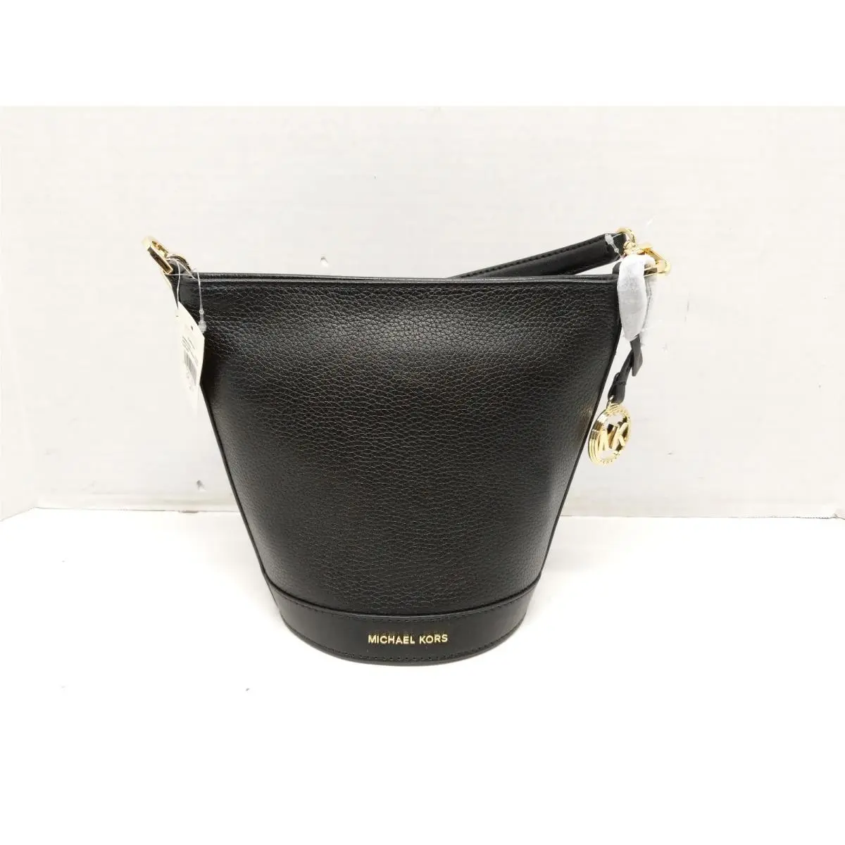 Michael Kors Townsend Leather Small Bucket Bag Purse Black w/ Gold Hardware