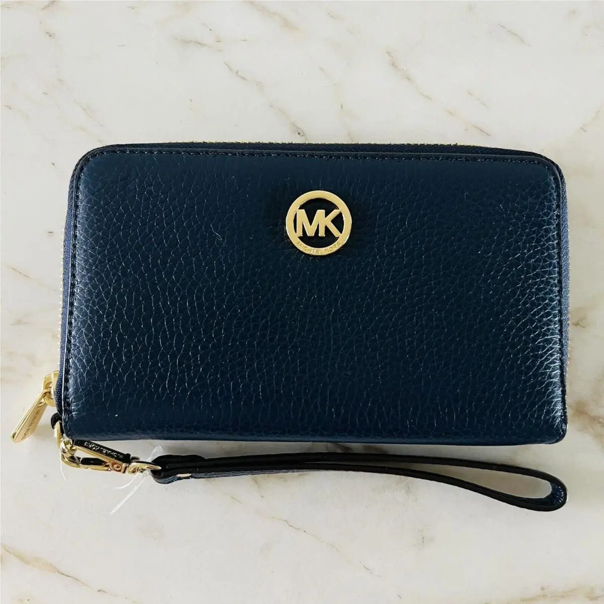 Michael Kors Fulton Navy Flat Multi Function Phone Case Zip Wallet Wristlet