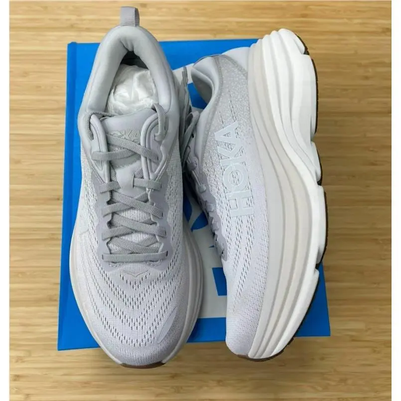 Hoka Men Bondi 8- White Size US 9.5D - EU 43 1/3